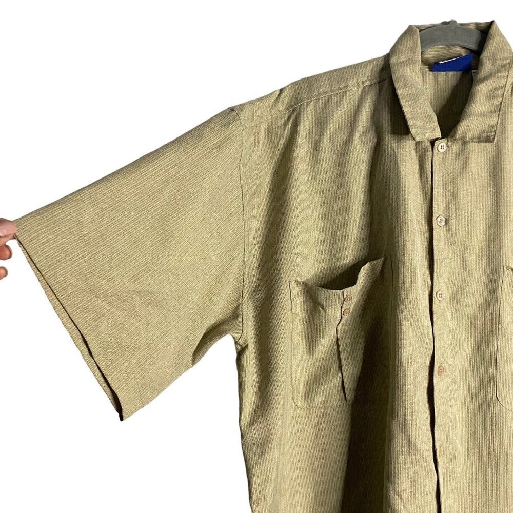 725 Originals Men's Tan Casual Button-Down Short Sleeve Shirt - Picture 6 of 7